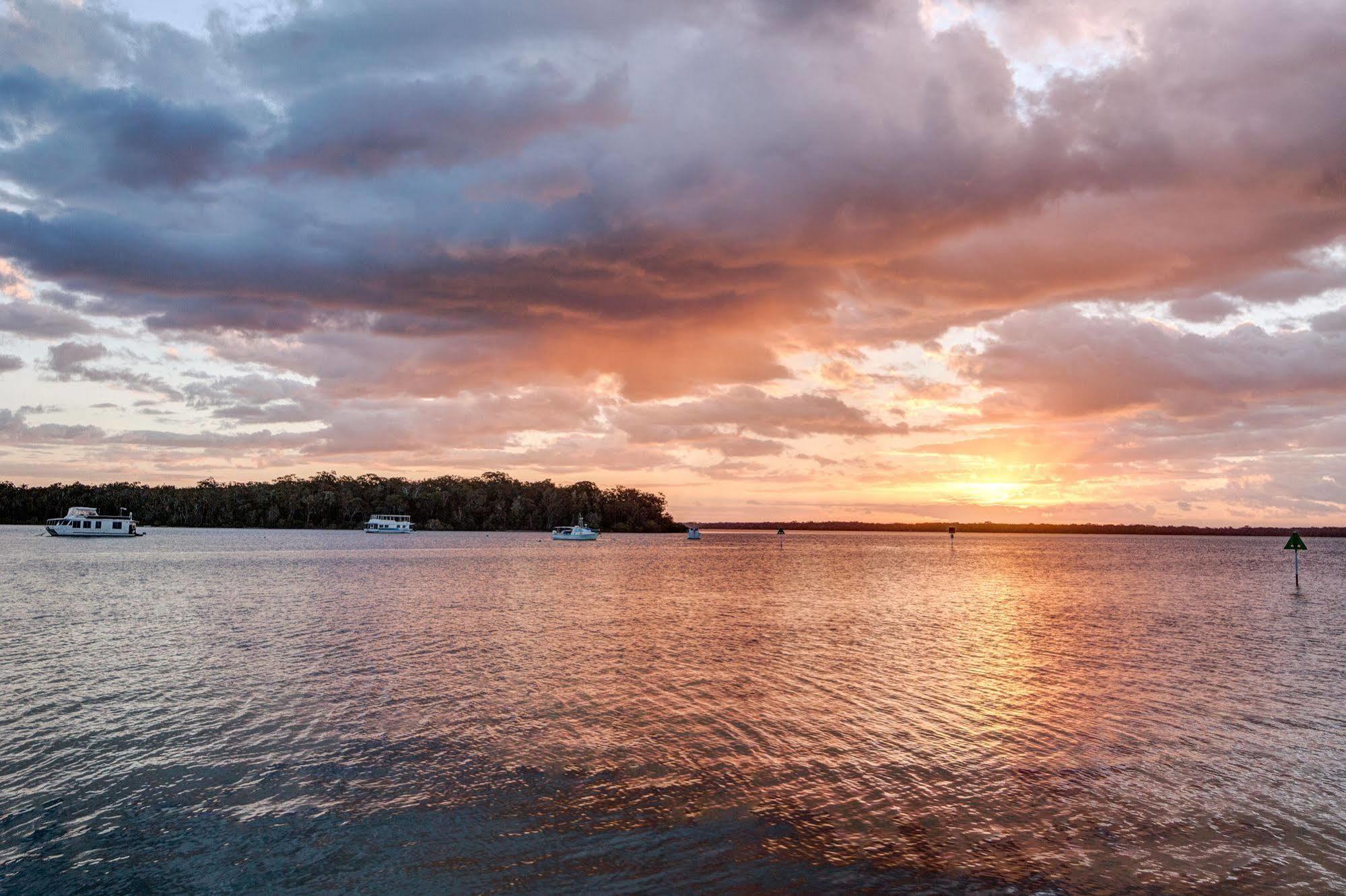 Big4 Breeze Holiday Parks - Rainbow Beach Holiday park 3*